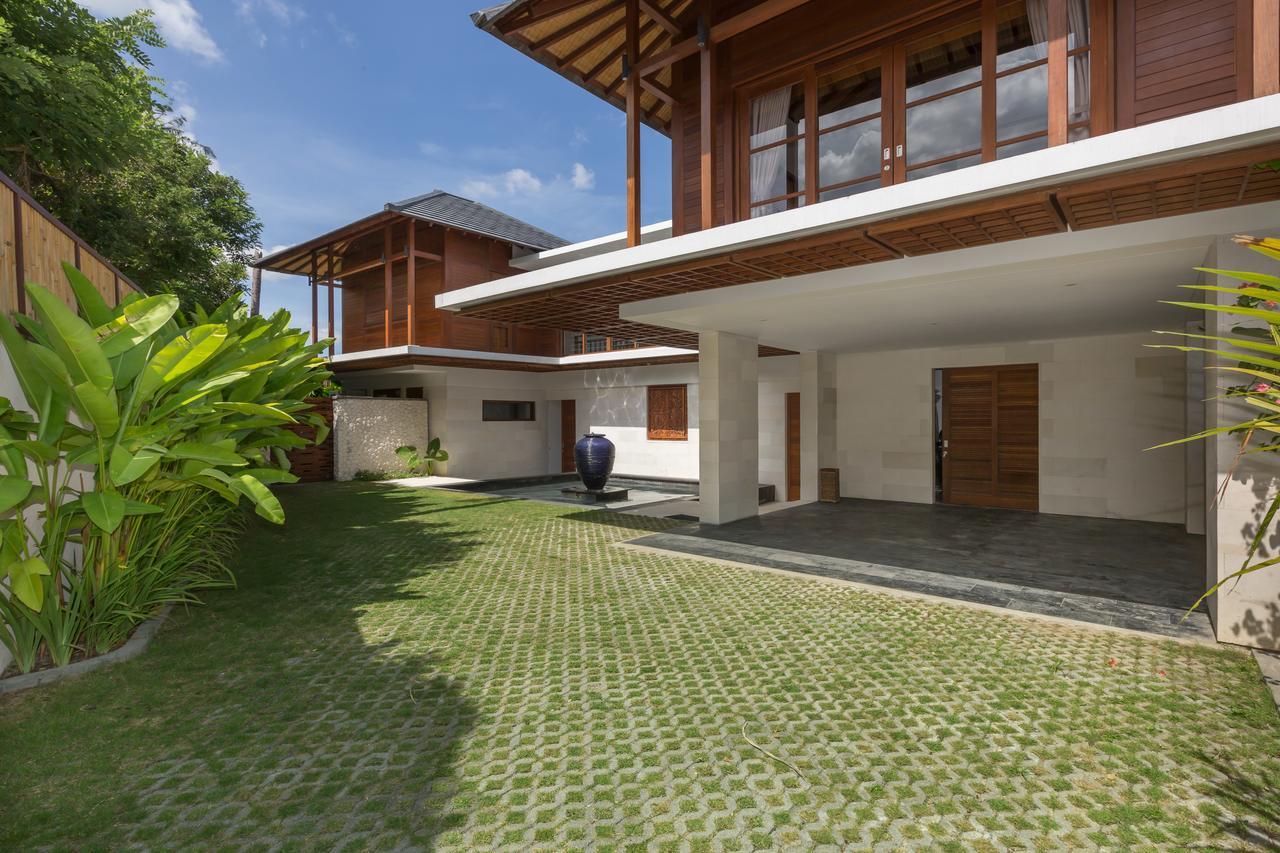 Villa Rusa Biru - Modern Villa With Private Pool And Cook In The Heart Of Berawa Canggu Exterior foto
