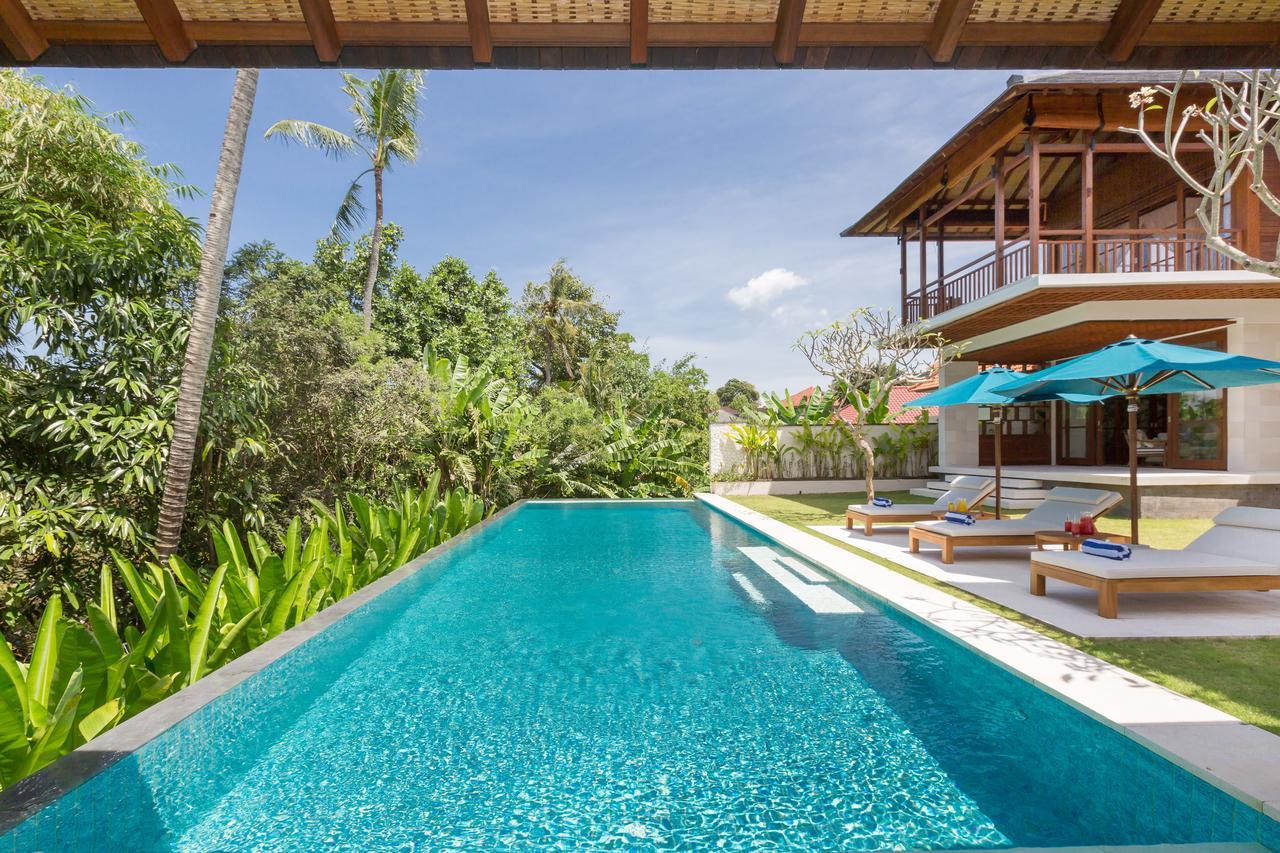 Villa Rusa Biru - Modern Villa With Private Pool And Cook In The Heart Of Berawa Canggu Exterior foto